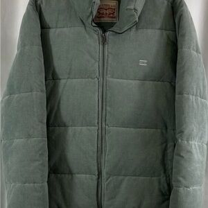 Levi’s puffer